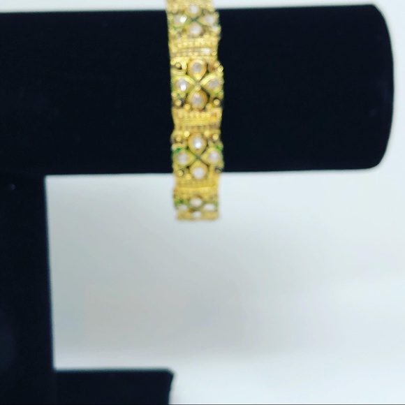 Eastern Jewellery - Picture 9 of 16